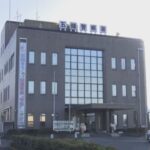 レス4番のリンク先のサムネイル画像